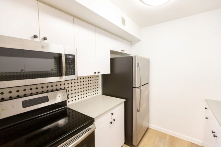 Kitchen 2- Apartments-min